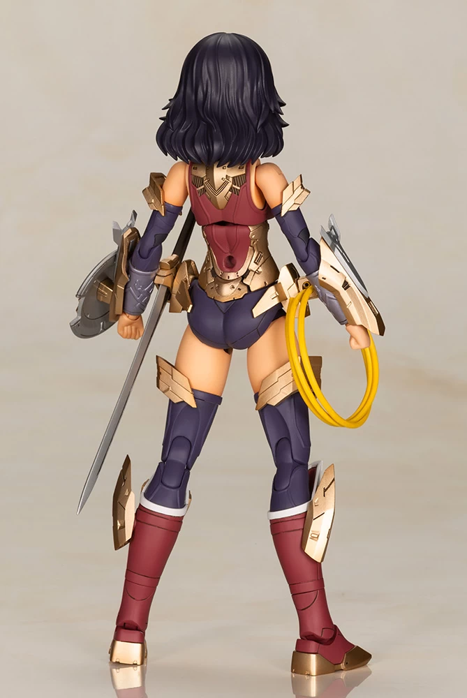WONDER WOMAN HUMIKANE SHIMADA VER. – Image 14