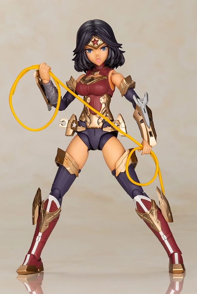 WONDER WOMAN HUMIKANE SHIMADA VER. – Image 10